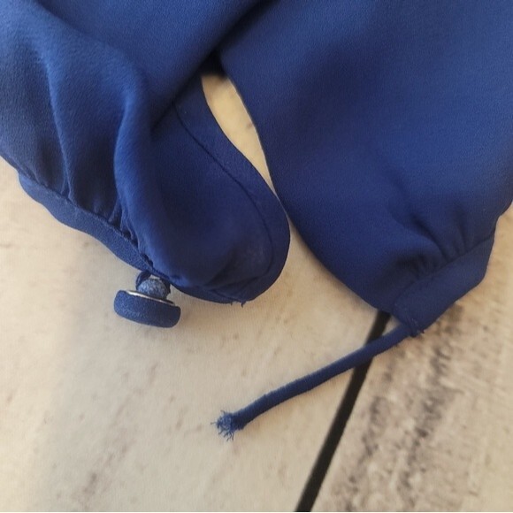 J. Crew Royal Blue Tassel Trim Long Sleeve Tunic Polyester Blouse Top Size 2 - Picture 4 of 11